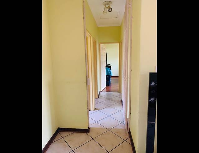 3 bed property to rent in BELLAIRSPARK